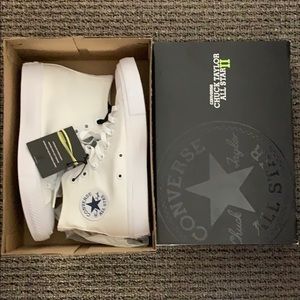 Converse All Star II in white